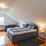 Lägenhet 3 Bedroom In Grenderich