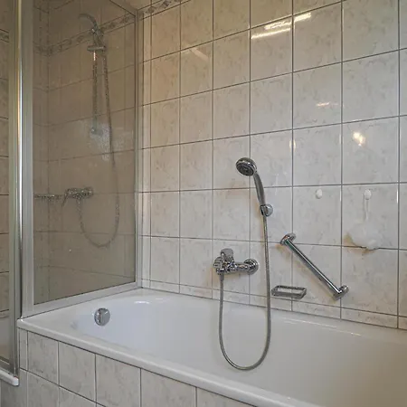 2 Bedroom Amazing Apartment In Grenderich *