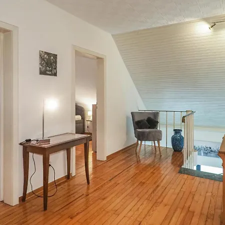 Lovely In With Kitchen * Grenderich