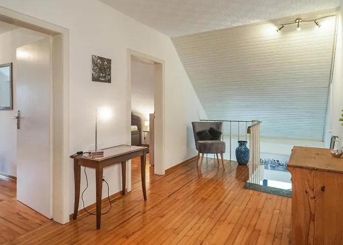 3 Bedroom In * Grenderich